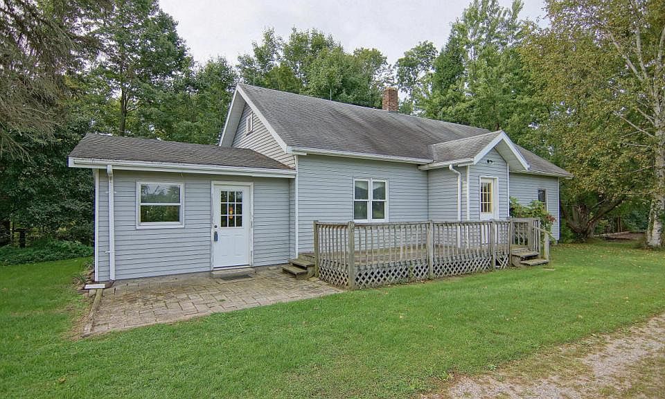 1st image of 1102 Ginny Ln