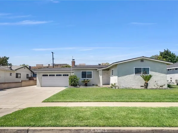 13711 Chestnut St, Westminster, CA 92683