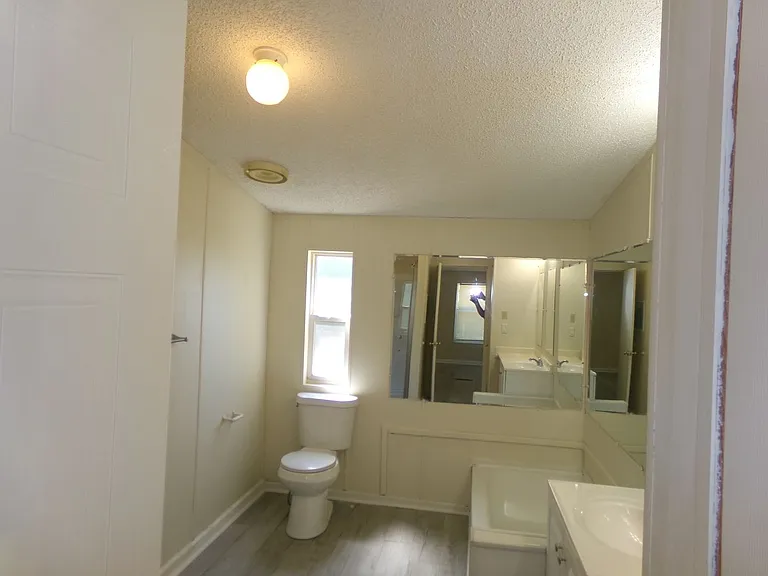 1015 Grassland Ct — Photo 19