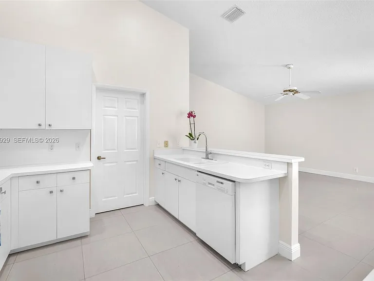 17194 Ventana Dr — Photo 39