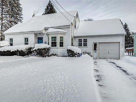 2nd image of 27 McHarrie St