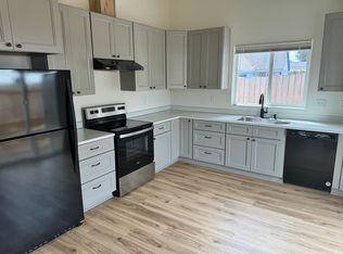 1287 33rd St, Springfield, OR 97478