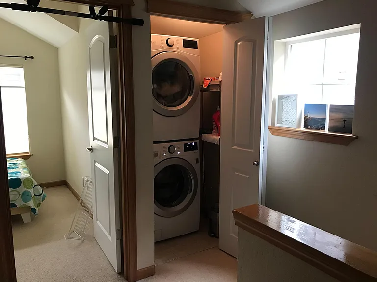 13808 Greenwood Ave N #D — Photo 10