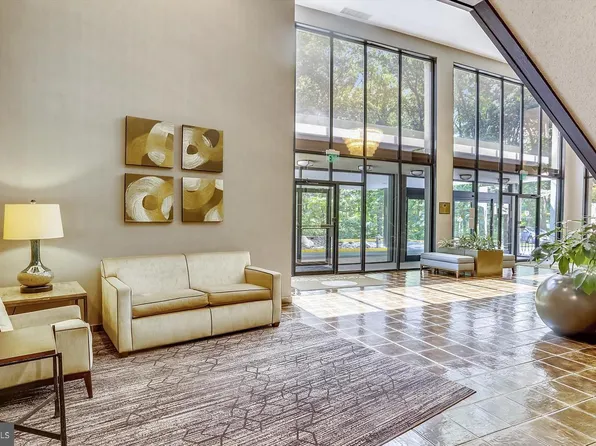 9039 Sligo Creek Pkwy APT 202, Silver Spring, MD 20901