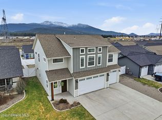 8323 W Splitrail Ave, Rathdrum, ID 83858
