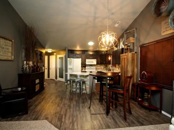 881 E Minnesota St APT A, Rapid City, SD 57701