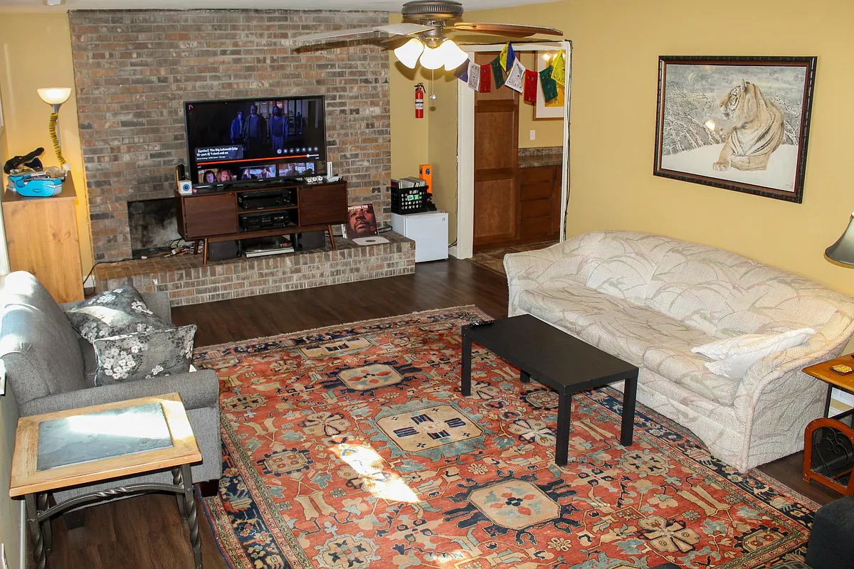 Building Photo - 405 Mimosa Ct #5