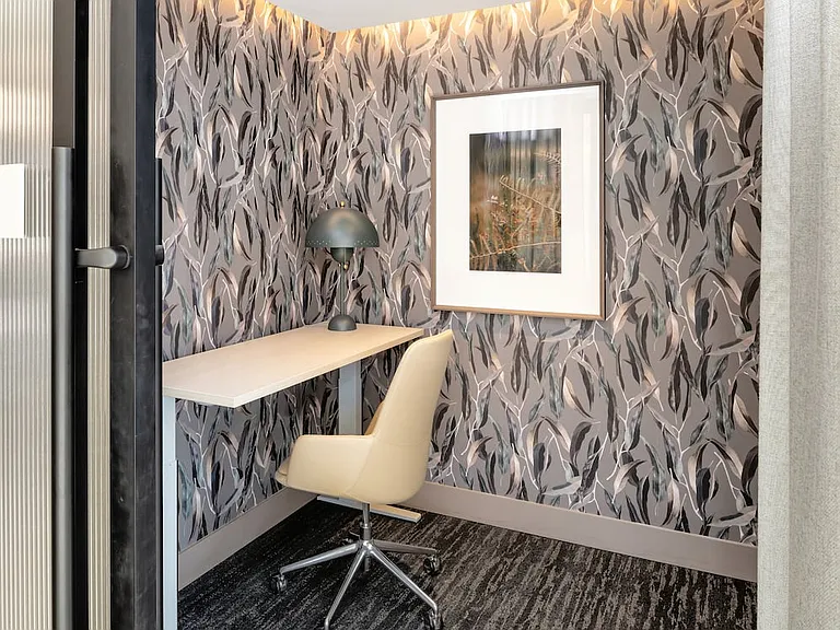 3 Campus private work pods