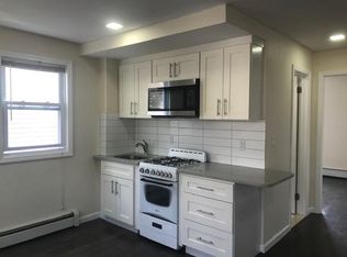 15824 77th Ave #2, Fresh Meadows, NY 11366