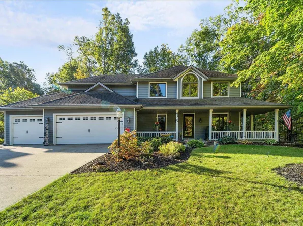 9325 Timber Ridge Ct, Fort Wayne, IN 46804
