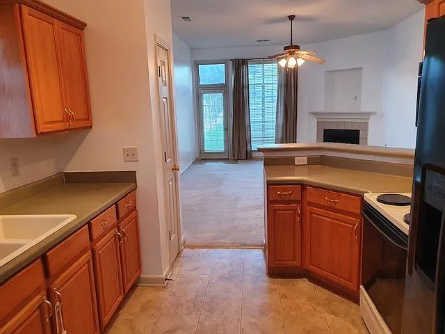 9081 Fulton Ln — Photo 4