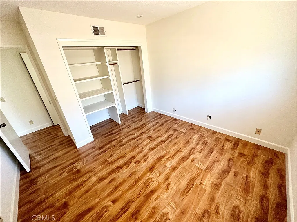 3 bed, 1543 sqft, $4,950 — Photo 4