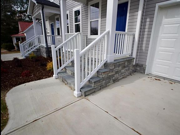 Door step with small pation