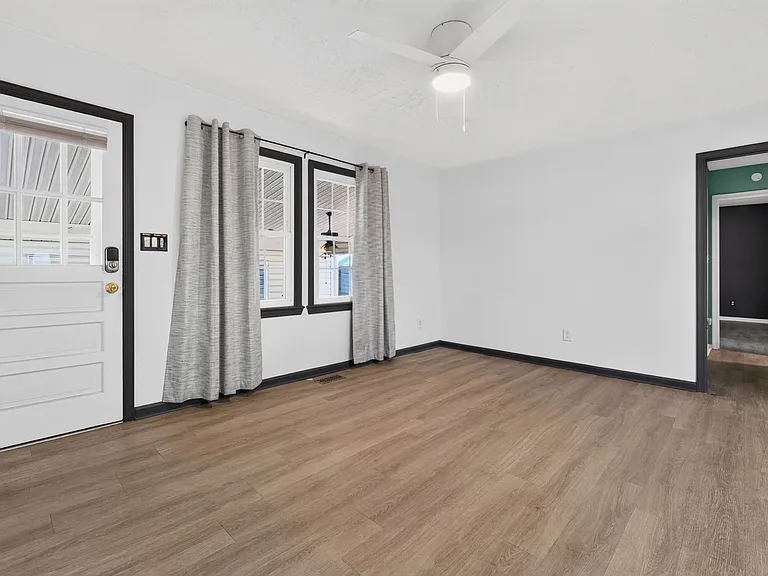 21 Aspenwood Dr — Photo 18