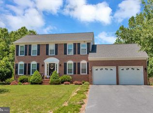 6315 Sweetbriar Dr, Fredericksburg, VA 22407