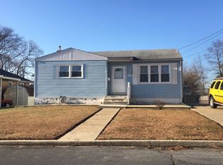 708 Estelle St, Blackwood, NJ 08012