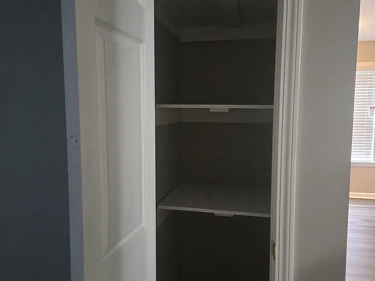 800 N Augusta Ave #802 — Photo 4