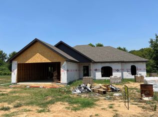 871 Diamond Dr, Walnut Ridge, AR 72476