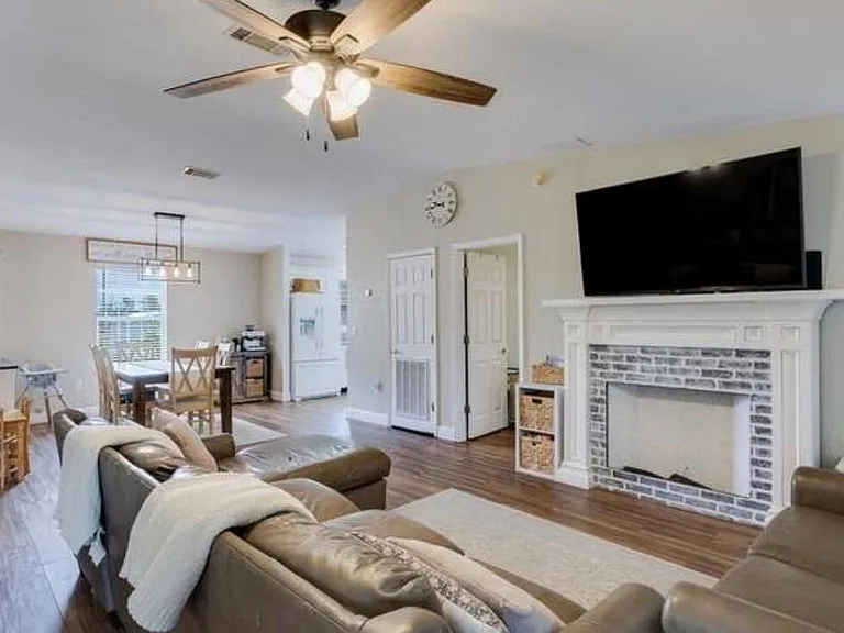 2010 S Montana Cir — Photo 3