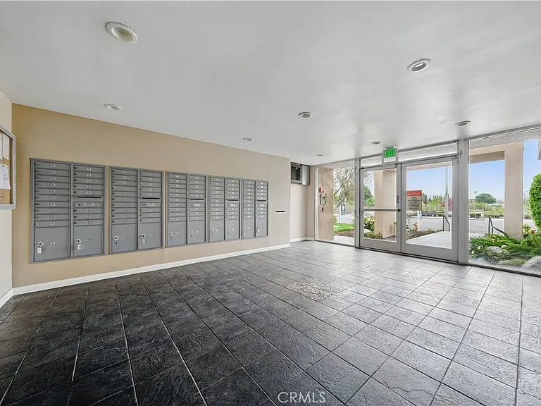 7826 Topanga Canyon Blvd #218 — Photo 5