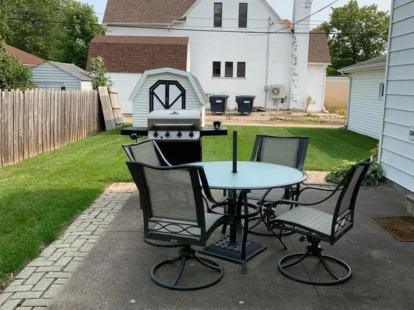 215 S Walnut St, Kimberly, WI 54136