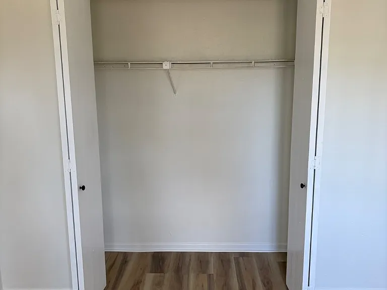 Unit Photo