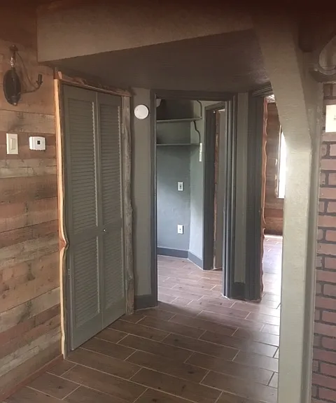 8851 Private Road 5204 — Photo 9