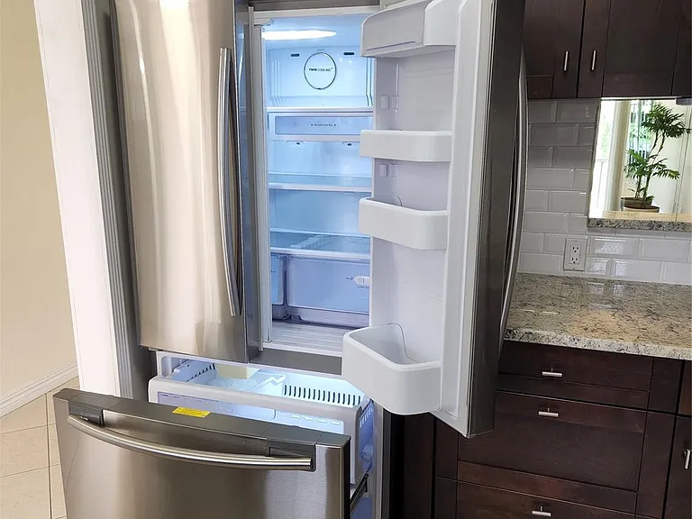 4700 Washington St #308 — Photo 3