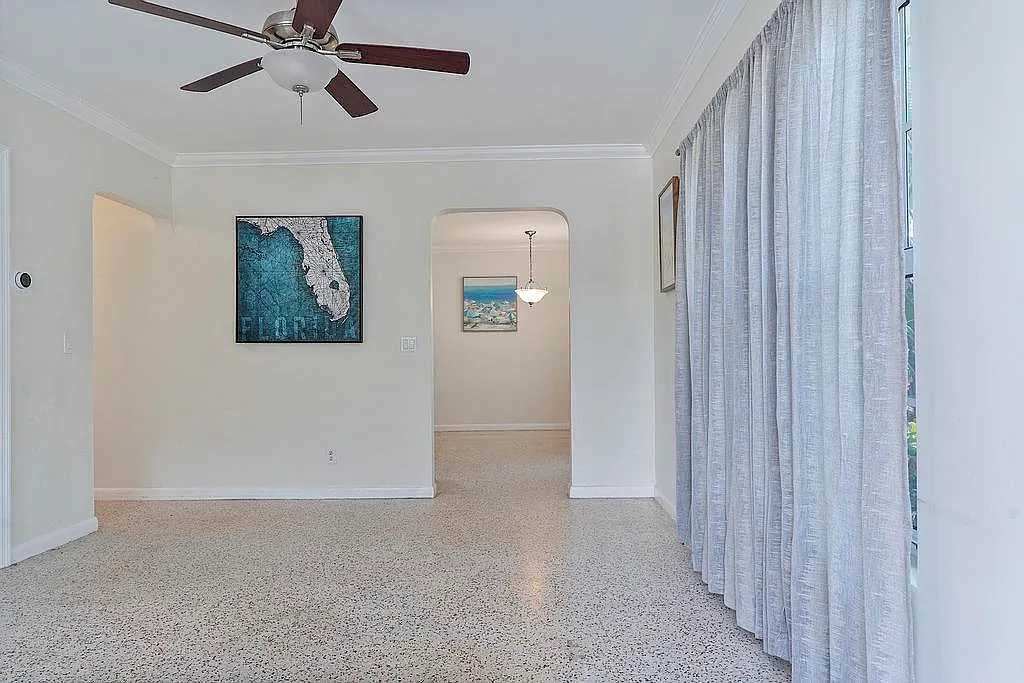 2 bed, 1.0 bath, 685 sqft, $2,000 — Photo 4