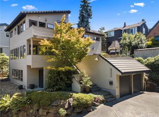 317 Queen Anne Dr, Seattle, WA 98109