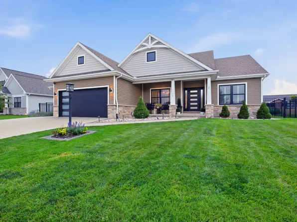 1104 Morningside, Mahomet, IL 61853