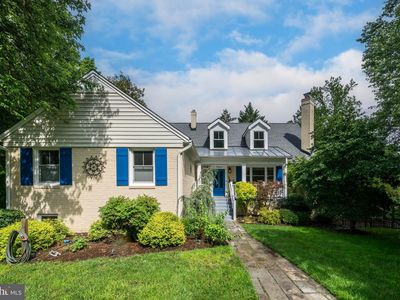 7016 Wilson Ln, Bethesda, MD, 20817