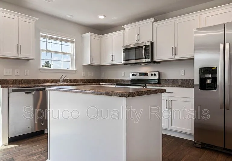 112 Saddlehorse Ln — Photo 10