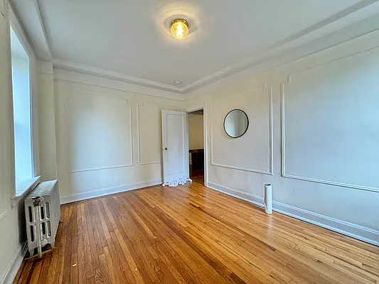 Rented by Keller Williams NYC | media 14