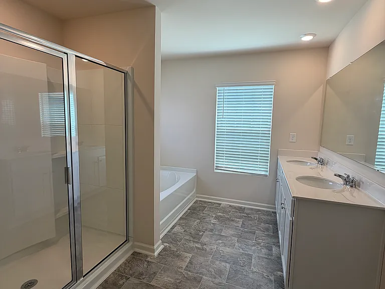 2713 Piper Dr — Photo 9