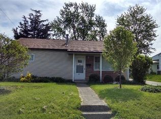 26 Huston Dr, Fairborn, OH 45324
