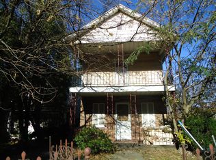 2042 Cedar Ave, Scranton, PA 18505