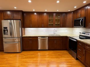 2311 S Kent Des Moines Rd APT B105, Des Moines, WA 98198