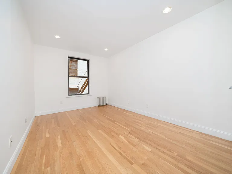 35 Fort Washington Ave #3F — Photo 12
