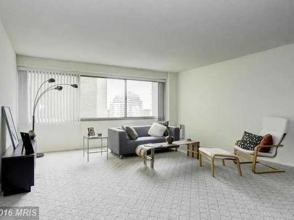 5500 Friendship Blvd, Chevy Chase, MD 20815