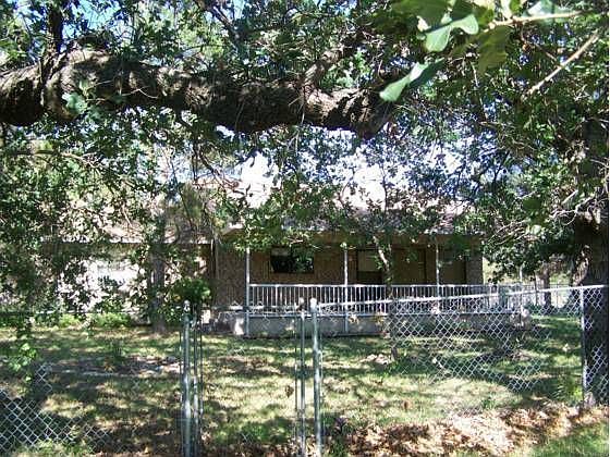 1st image of 500 Sherwood Dr
