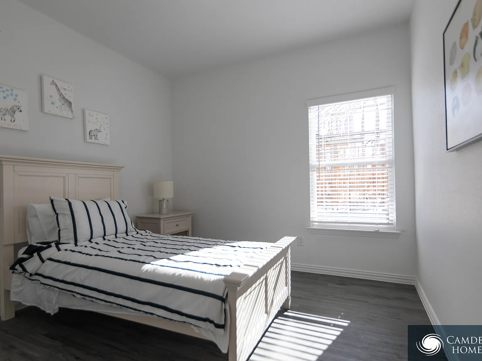 10081 Manzanilla Ave — Photo 4