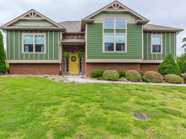 575 Sir Carlos Dr, Soddy Daisy, TN 37379