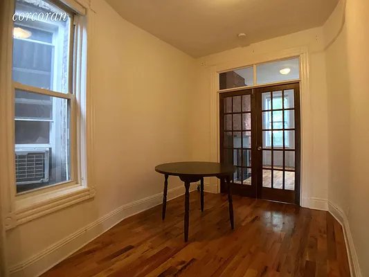 Rented by Corcoran | media 23