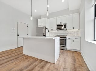 2219 N Hamilton Ave #3, Chicago, IL 60647