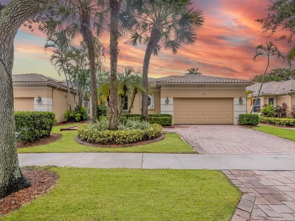 2468 Bay Isle Ct, Fort Lauderdale, FL 33327