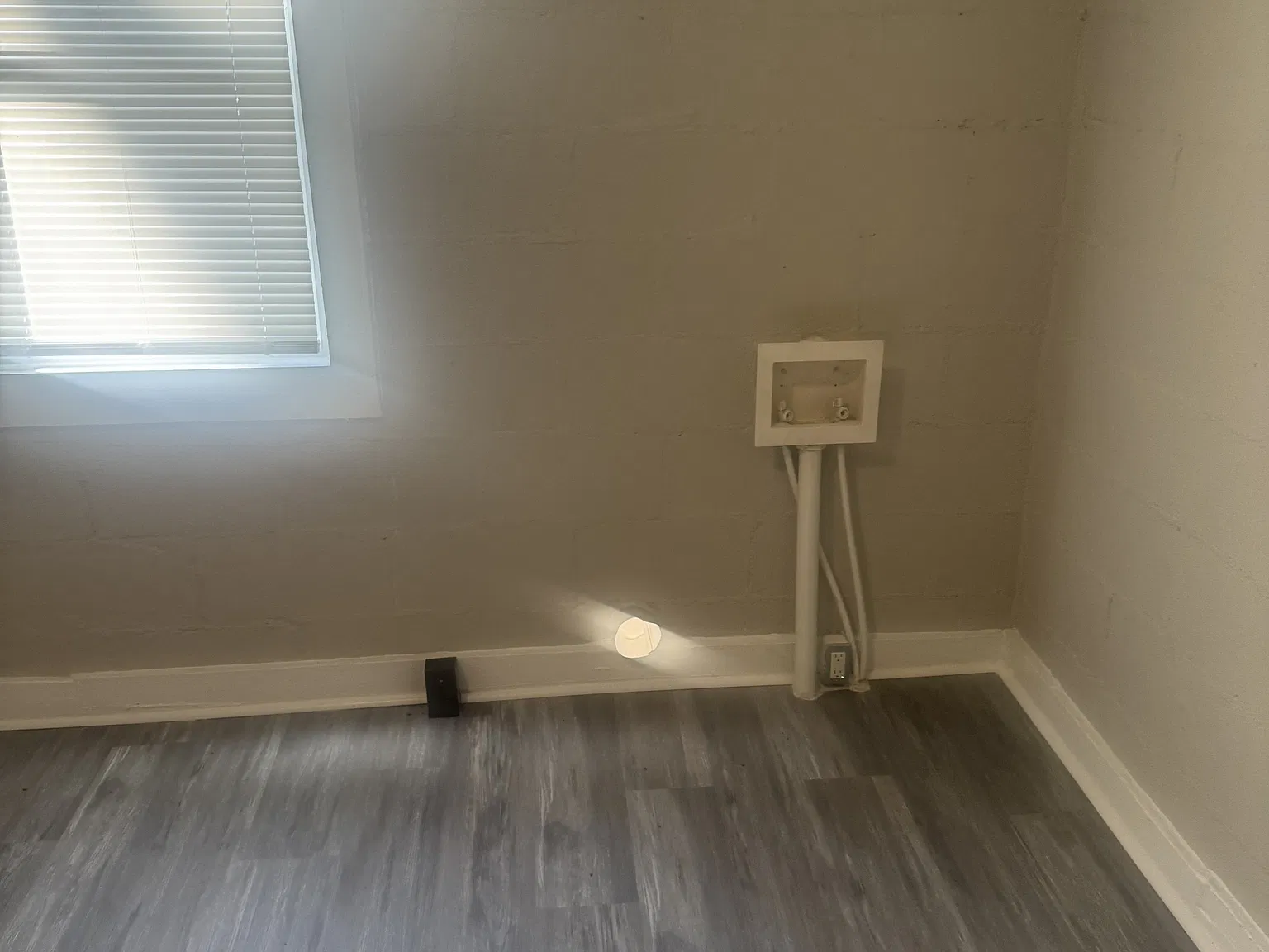 514 Brown Street - 1 — Photo 3
