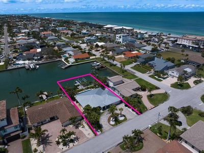 202 Howard Dr, Belleair Beach, FL, 33786