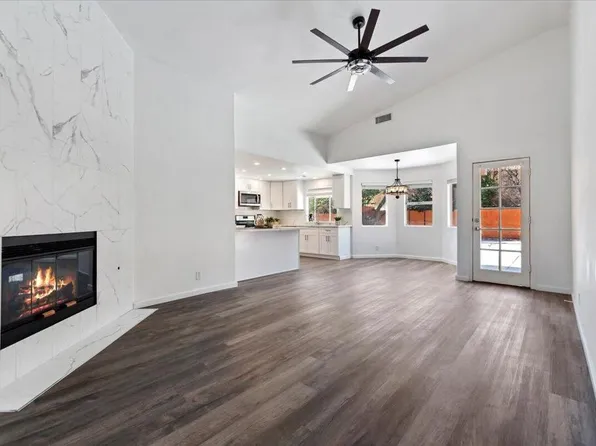 68635 Panorama Rd, Cathedral City, CA 92234