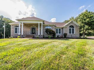 753 S Hewitt Rd, Bowling Green, KY 42103